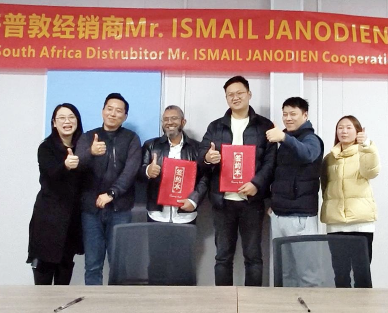 The design of the studio is very good and the installation is simple. It was troublesome to import it from China, but their company is very professional and handles many details well. They also provide guidance for installation and after-sales service. This is why I chose them.