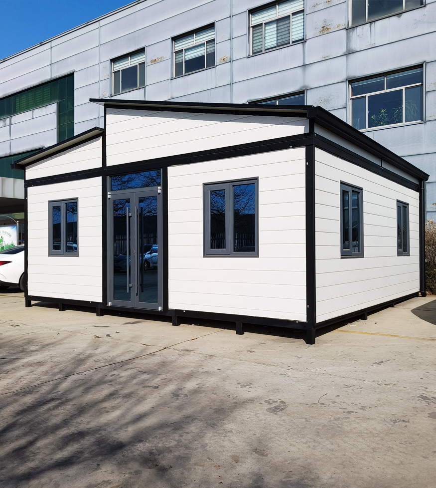 NON-STANDARD SHAPED EXPANDABLE HOUSE